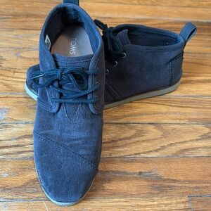 Toms Women’s Micro Corduroy Bootie Chukka